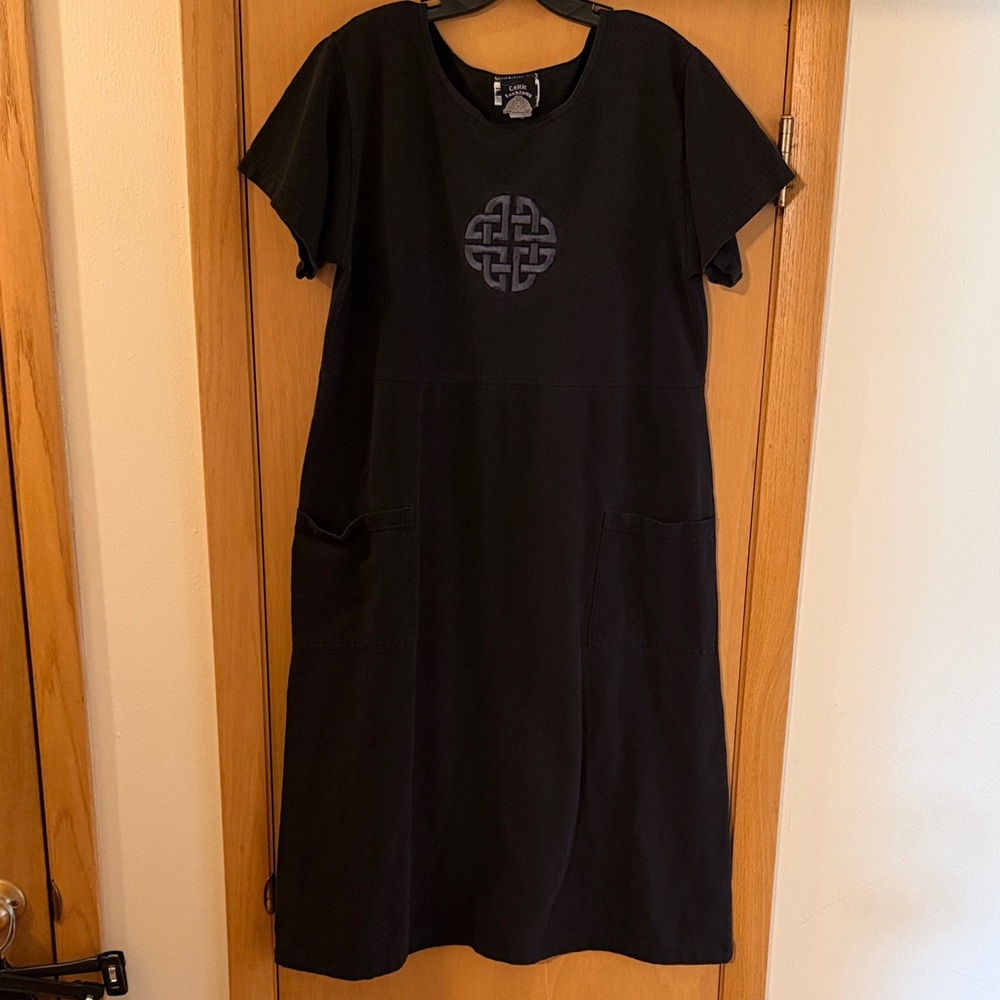 Celtic Fashions Vintage Woven Embroidered Midi Dress Black Size Medium Large